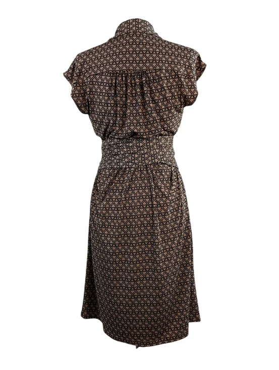 NEW YORK & CO Short Sleeve Dress Cinch Wrap Belt V Neck Knee Length Print Size S - Picture 4 of 13